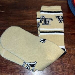 Used Wake Forest Demon Deacons Crew Cushioned Base Socks Unisex Size 8-12 men’s